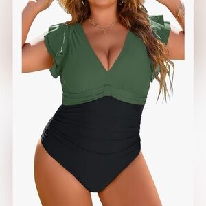Blooming Jelly Ruffle Sleeve Colorblock Swimsuit